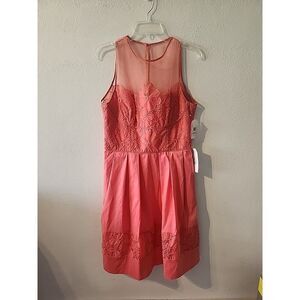 Women’s Maggie London Size 12 NWT Sleeveless Sheer Floral CocktailDress In Coral